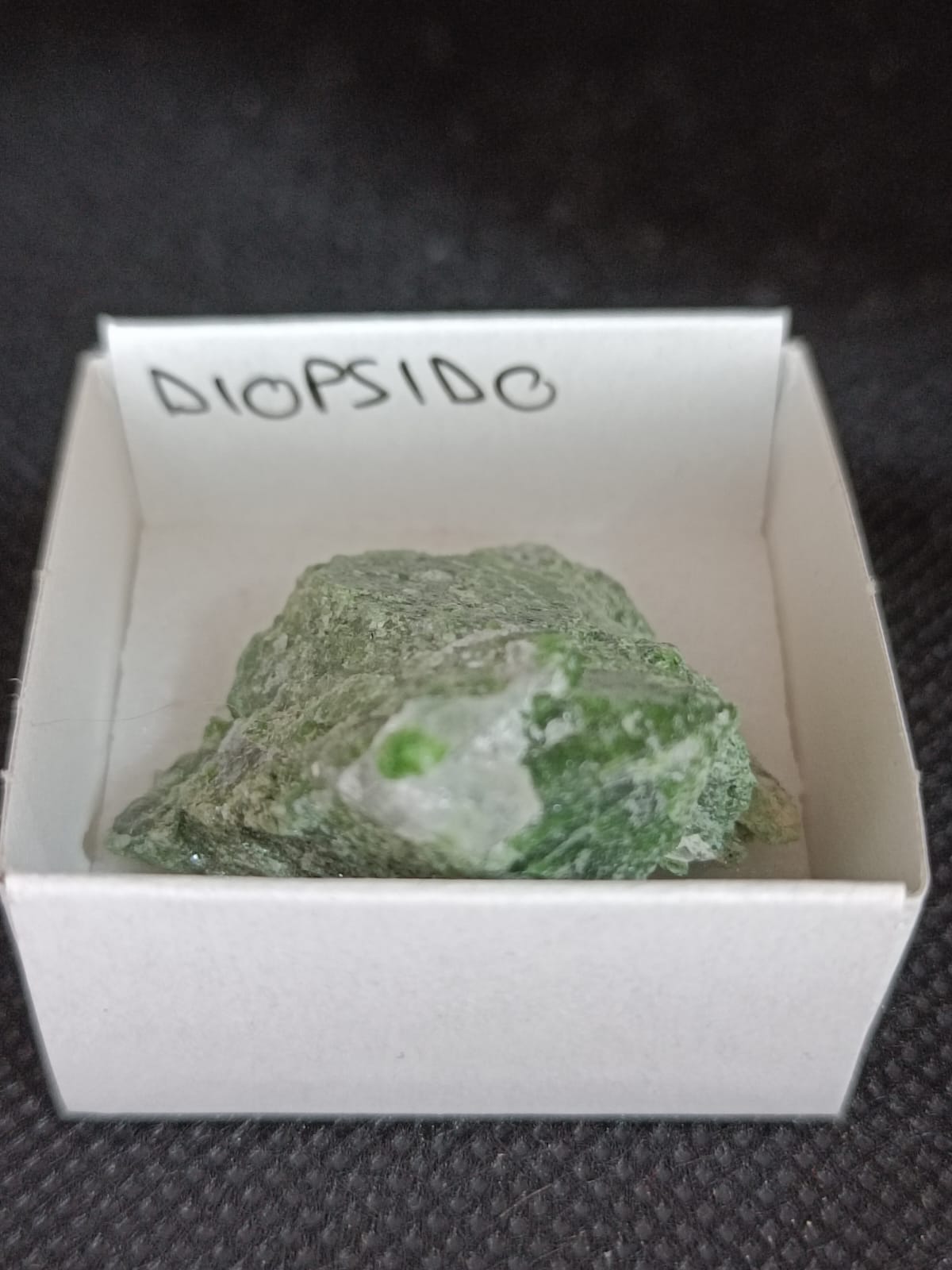 Mineral de colección Diopsido