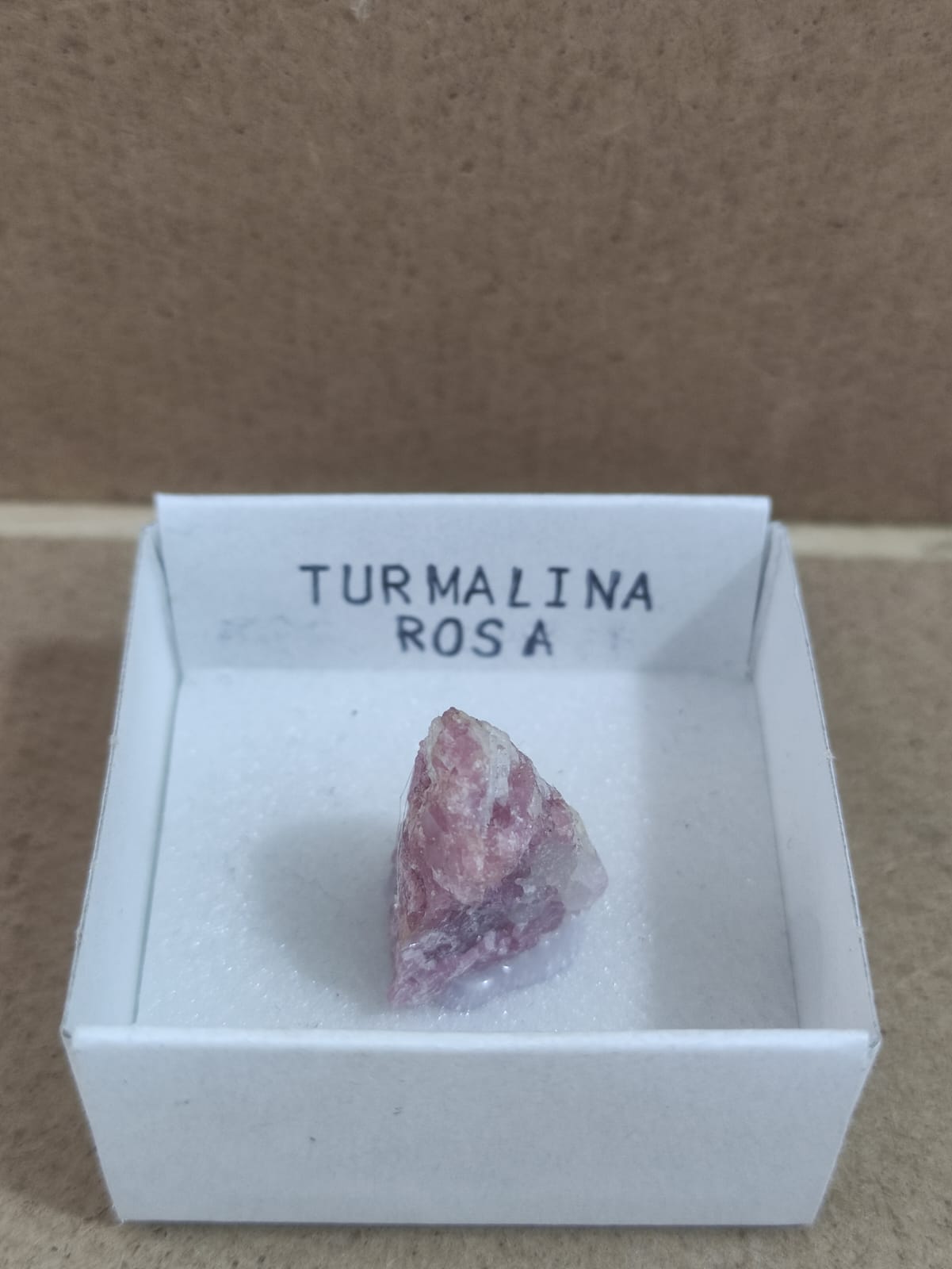 Mineral de colección Rubelita (Turmalina rosa)