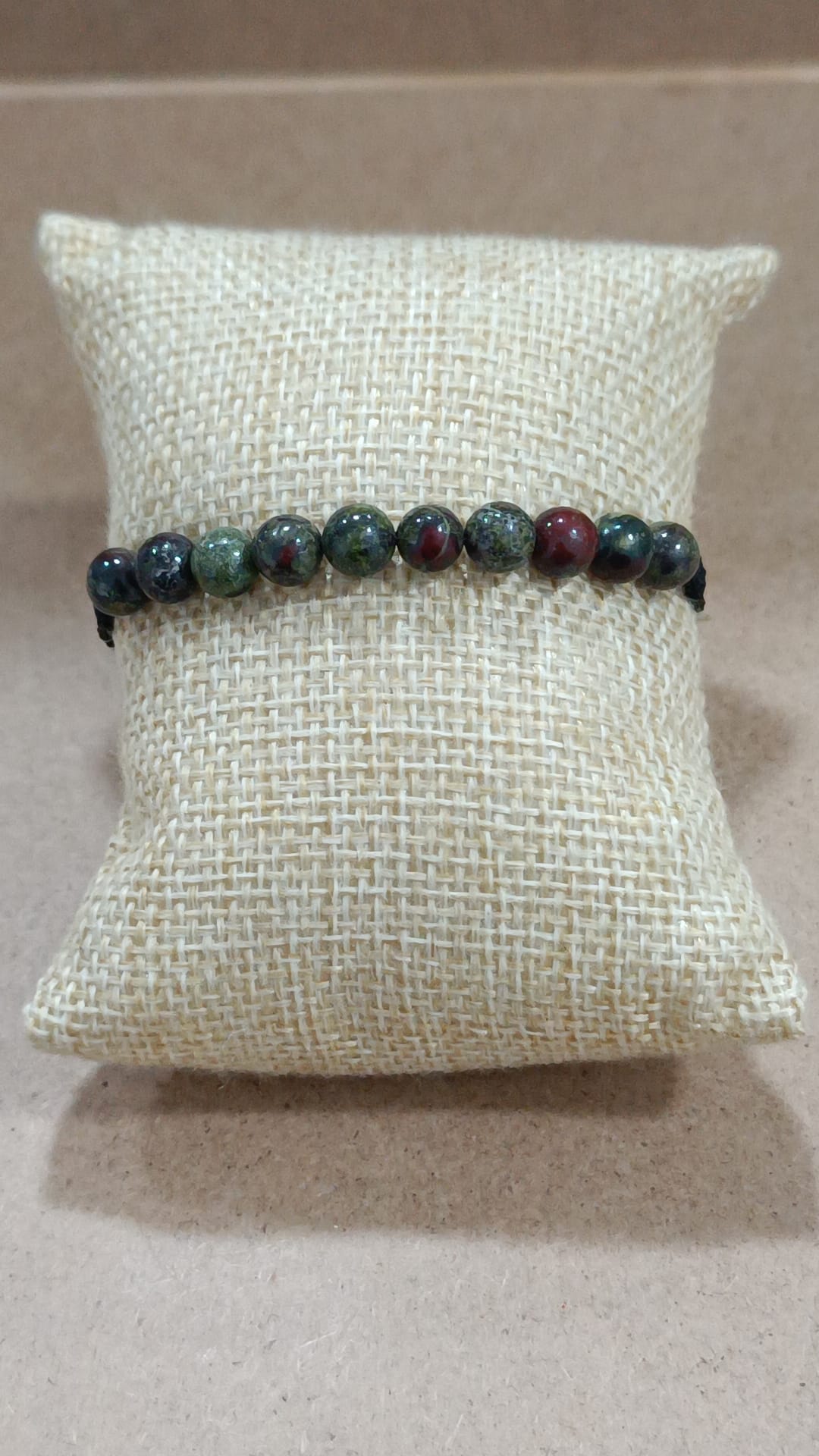 Pulseras de macramé y minerales (10 bolas)