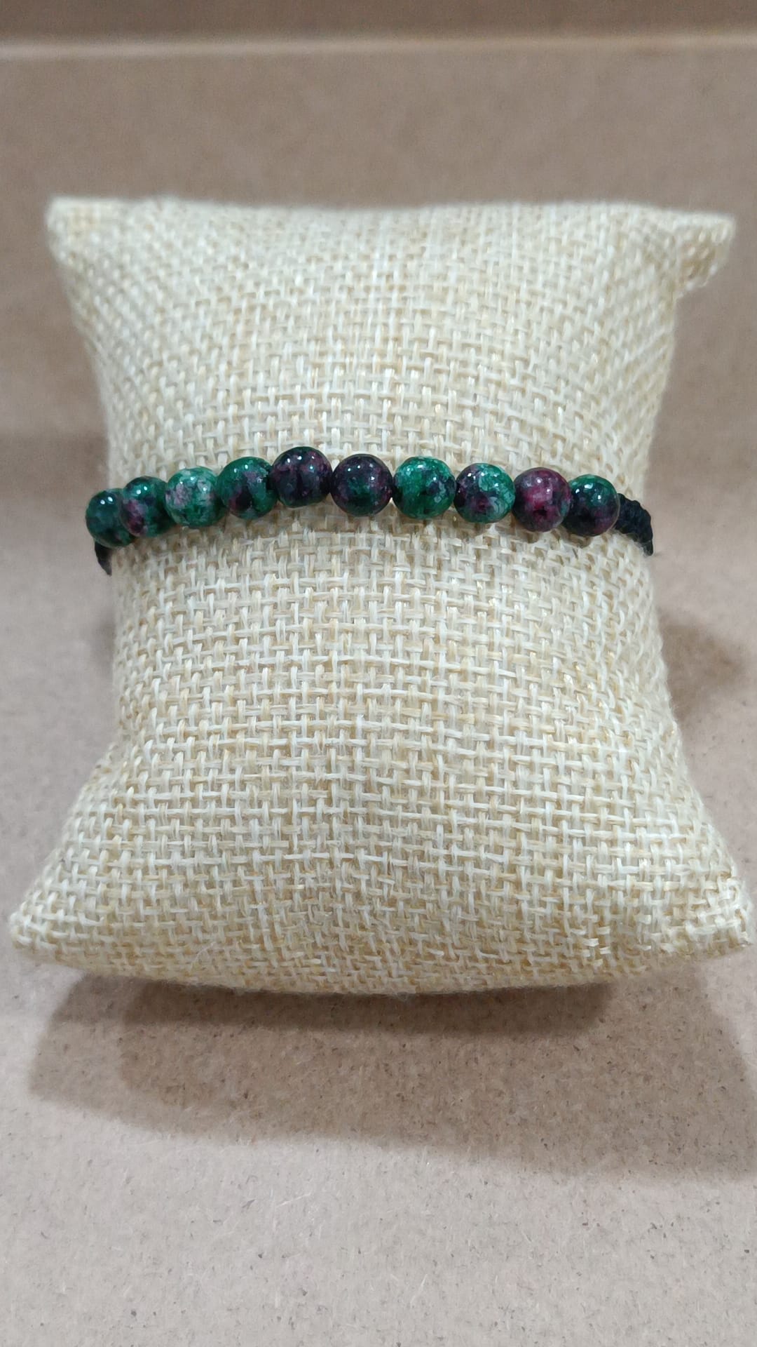 Pulseras de macramé y minerales (10 bolas)