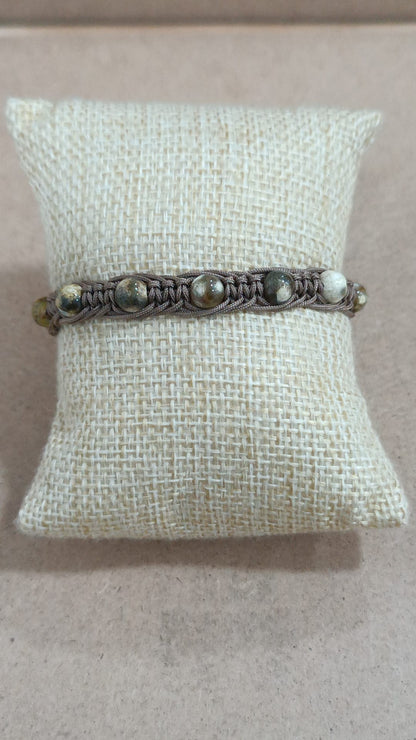 Pulseras de macramé y minerales (10 bolas)