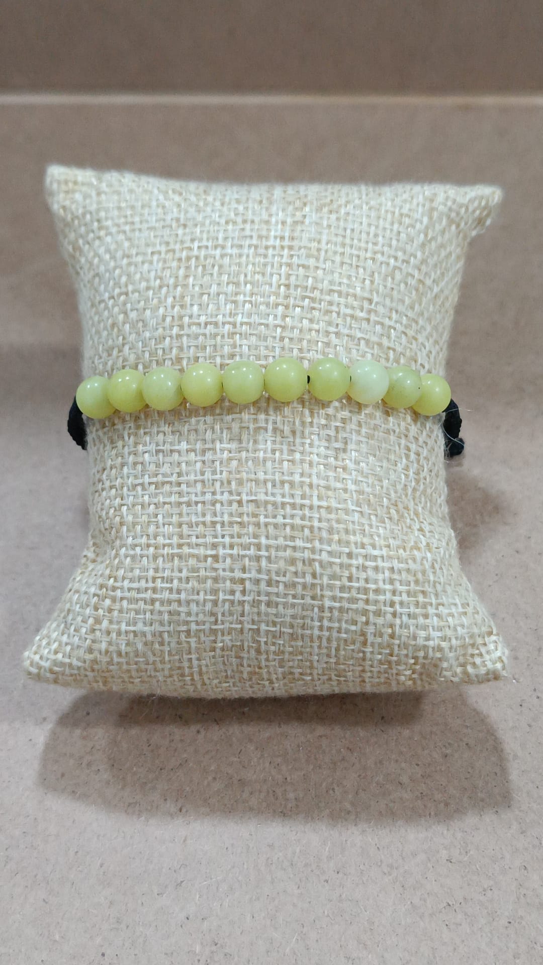 Pulseras de macramé y minerales (10 bolas)