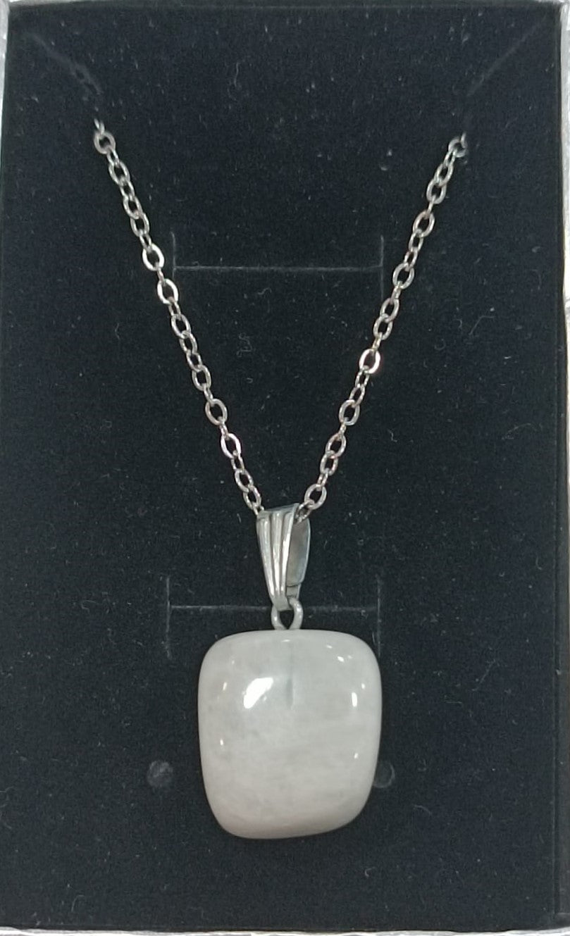 Colgante con anilla de plata variado pulido