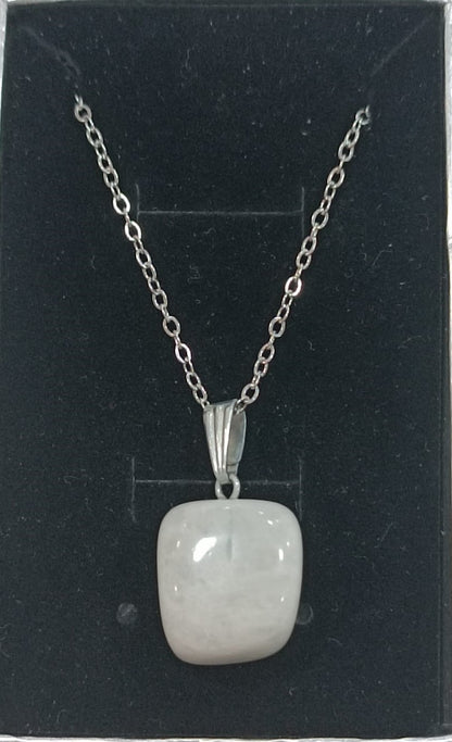 Colgante con anilla de plata variado pulido