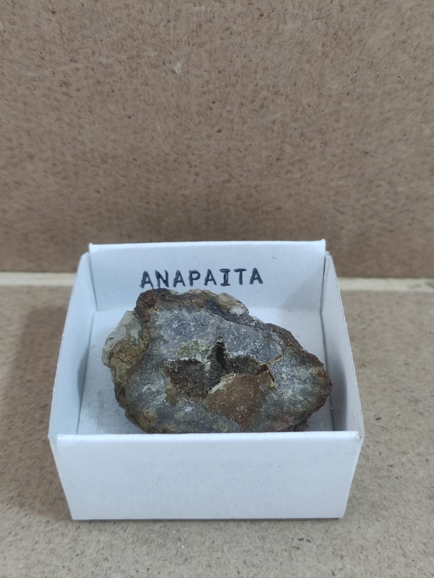 Mineral de colección Anapaita
