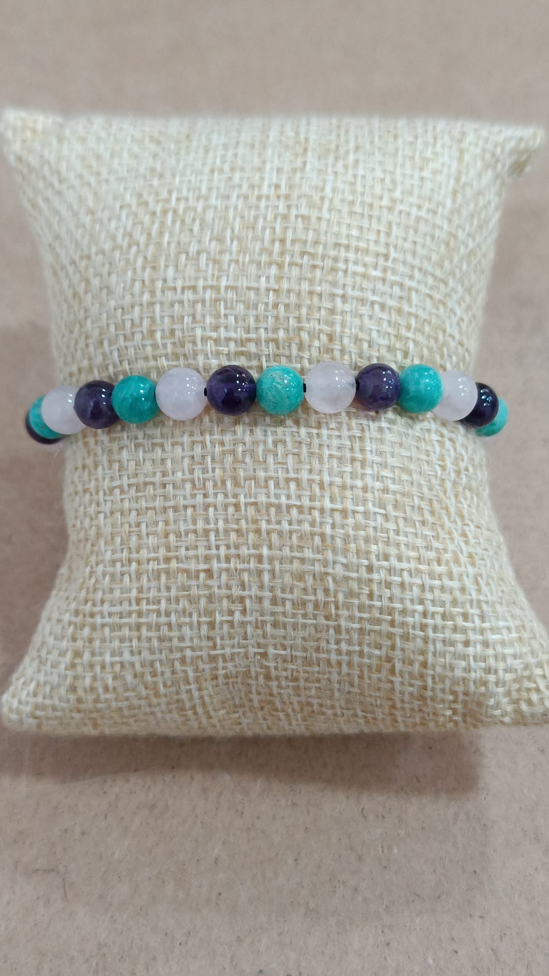 Pulsera elástica de mineral