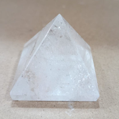 Pirámide de Cuarzo cristal de roca