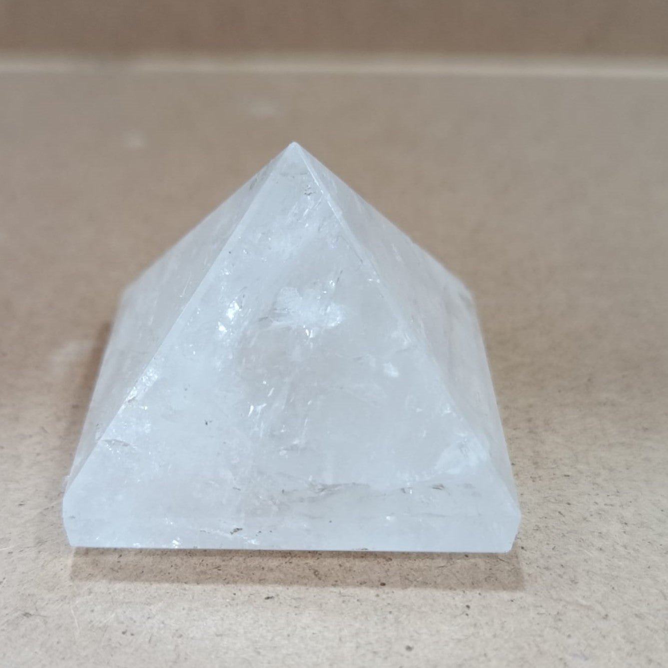 Pirámide de Cuarzo cristal de roca