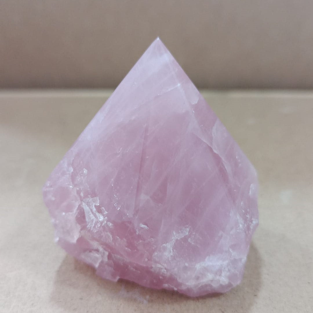 Punta semi-pulida Cuarzo rosa