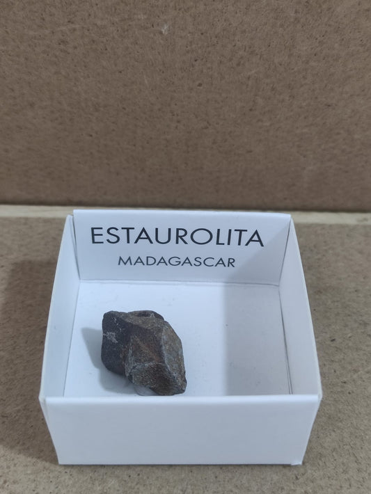 Mineral de colección Estaurolita