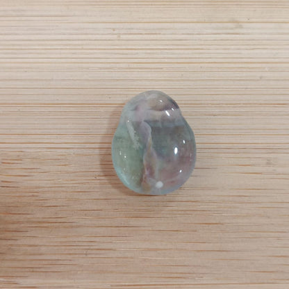 Colgante con agujero variado pulido pequeño