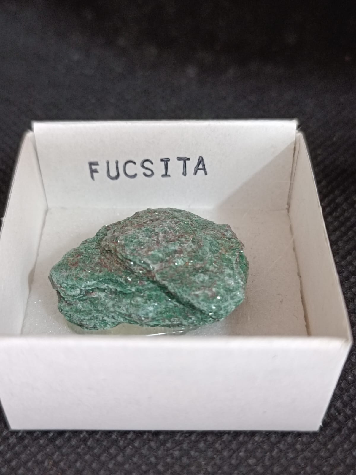 Mineral de colección Fucsita