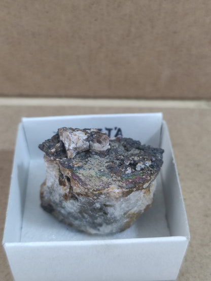 Mineral de colección Goethita irisada