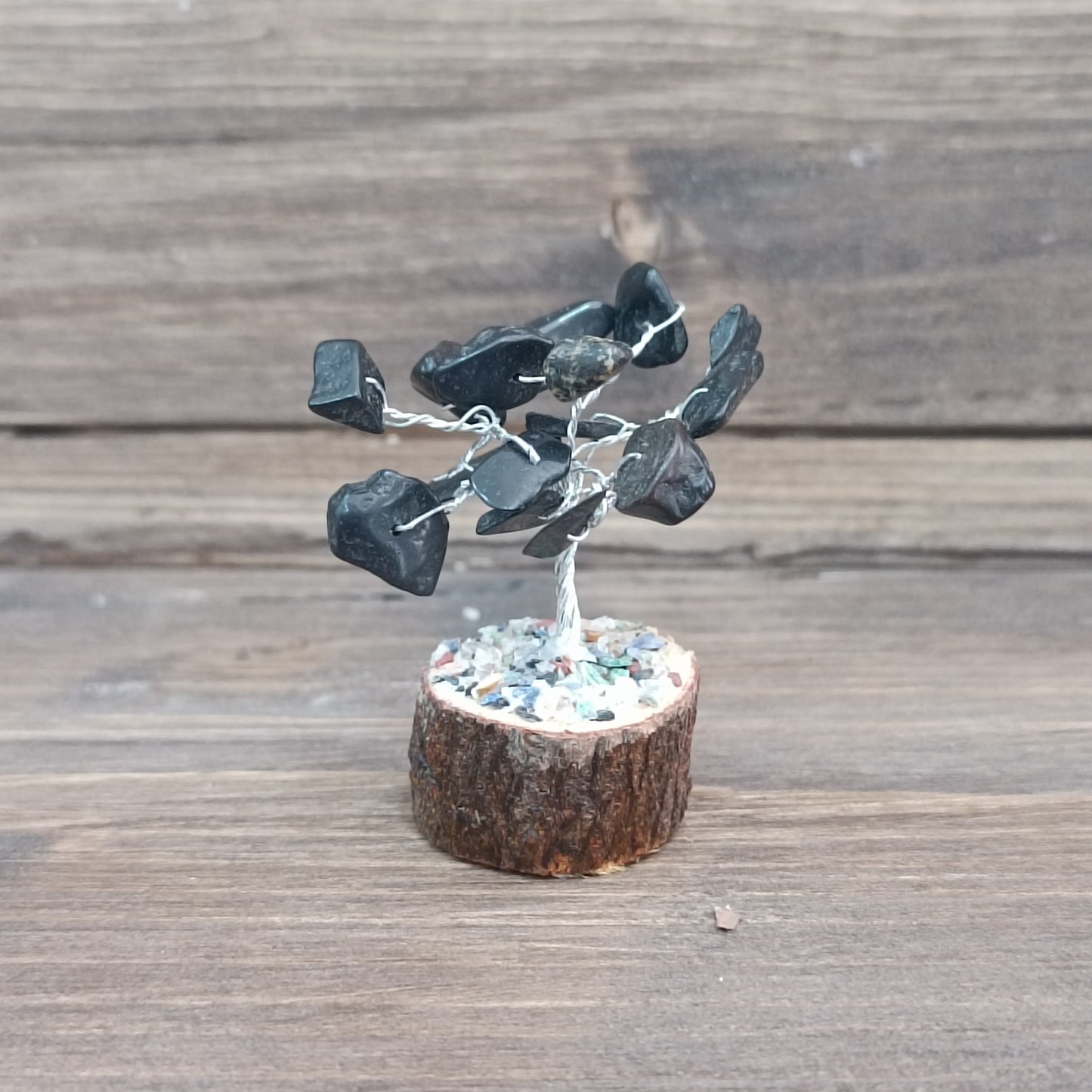 Árbol variado (base de madera)