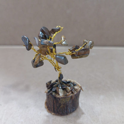 Árbol variado (base de madera)
