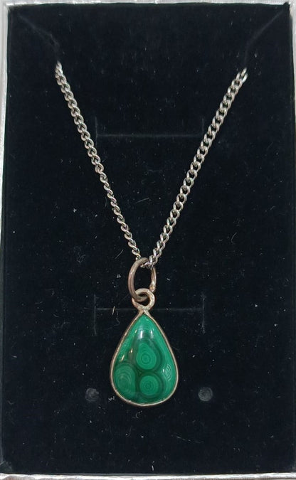Colgante plata variado lágrima