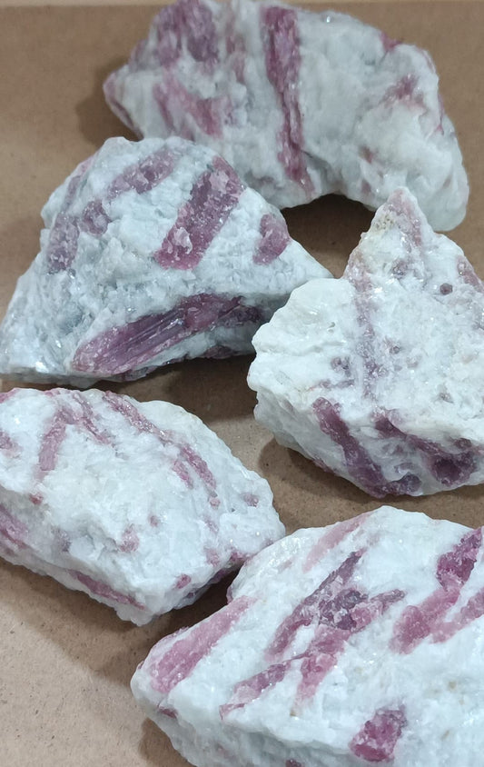 Masivo de Turmalina rosa