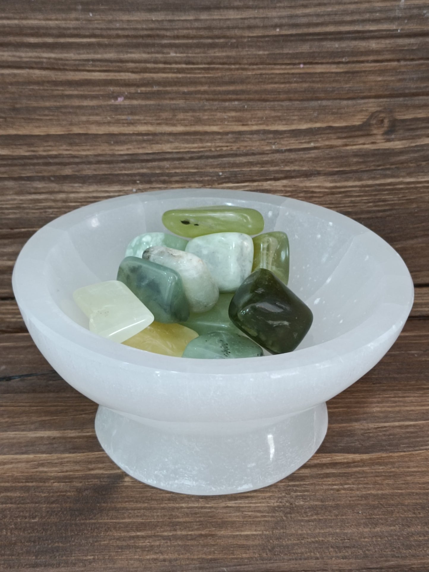Canto rodado de Jade verde