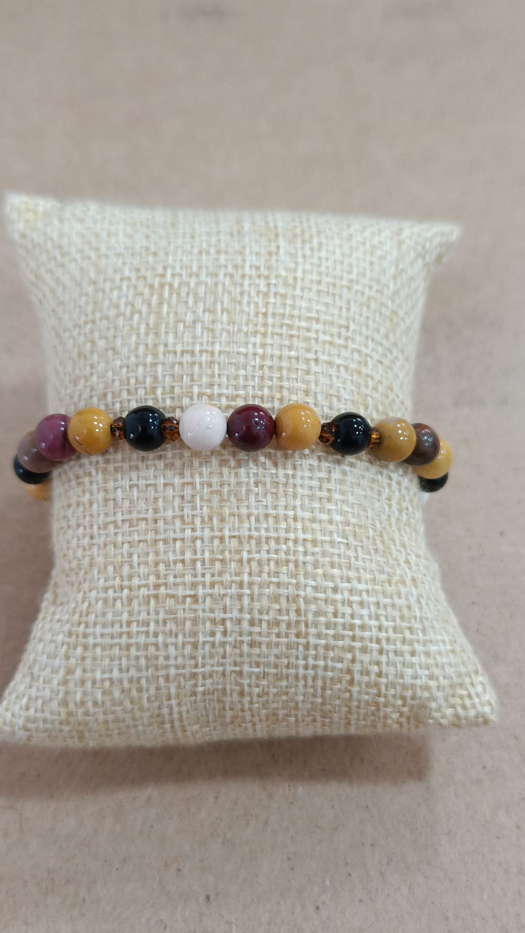 Pulsera elástica de mineral