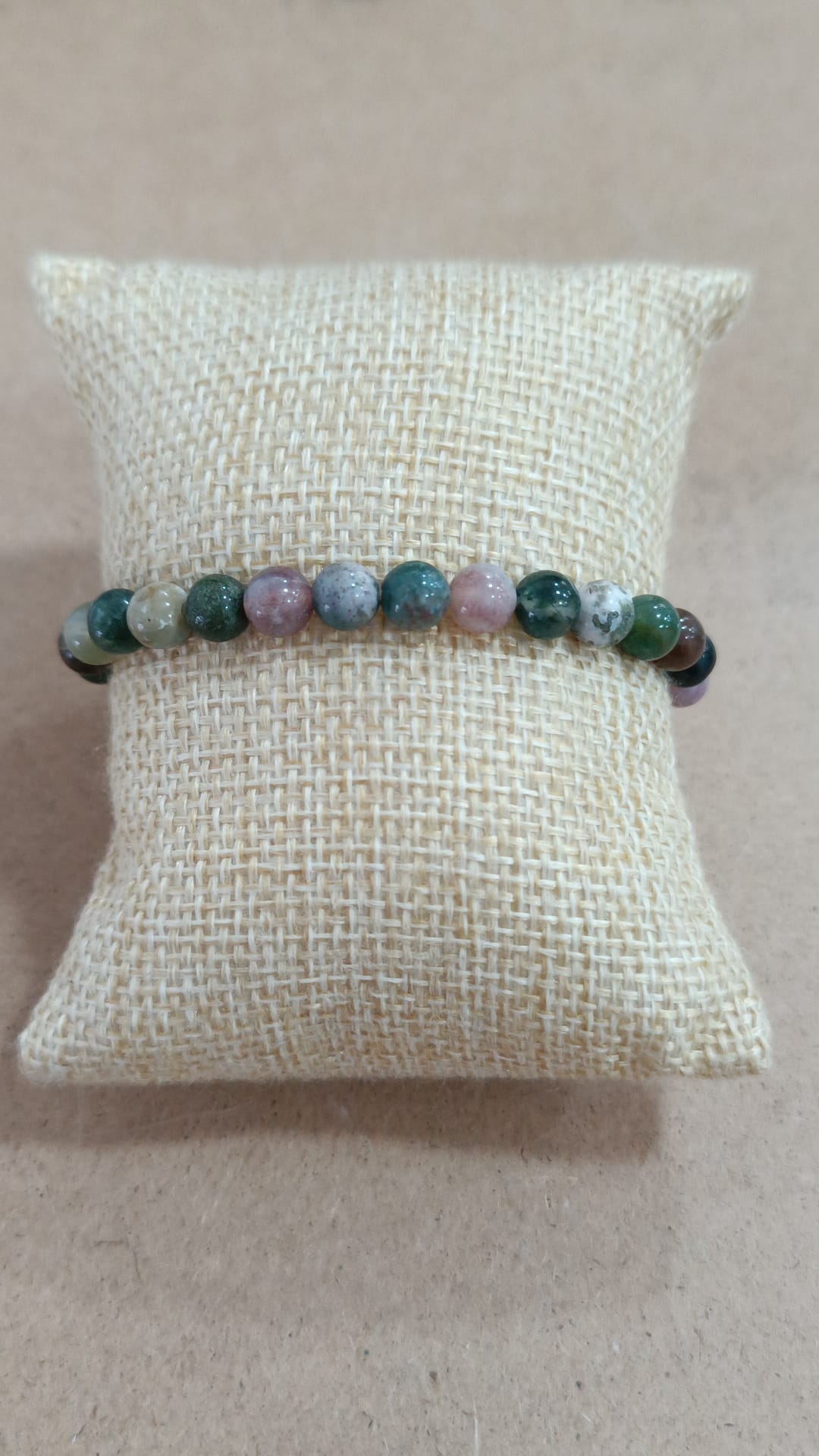 Pulsera elástica de mineral