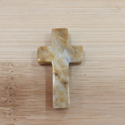 Colgante con agujero variado cruz