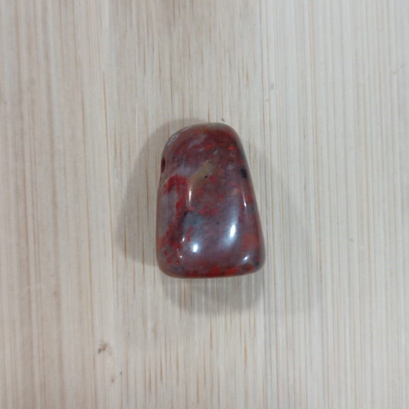 Colgante con agujero variado pulido