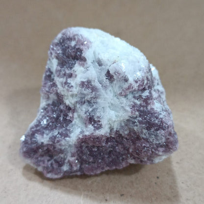 Masivo de Lepidolita con Mica