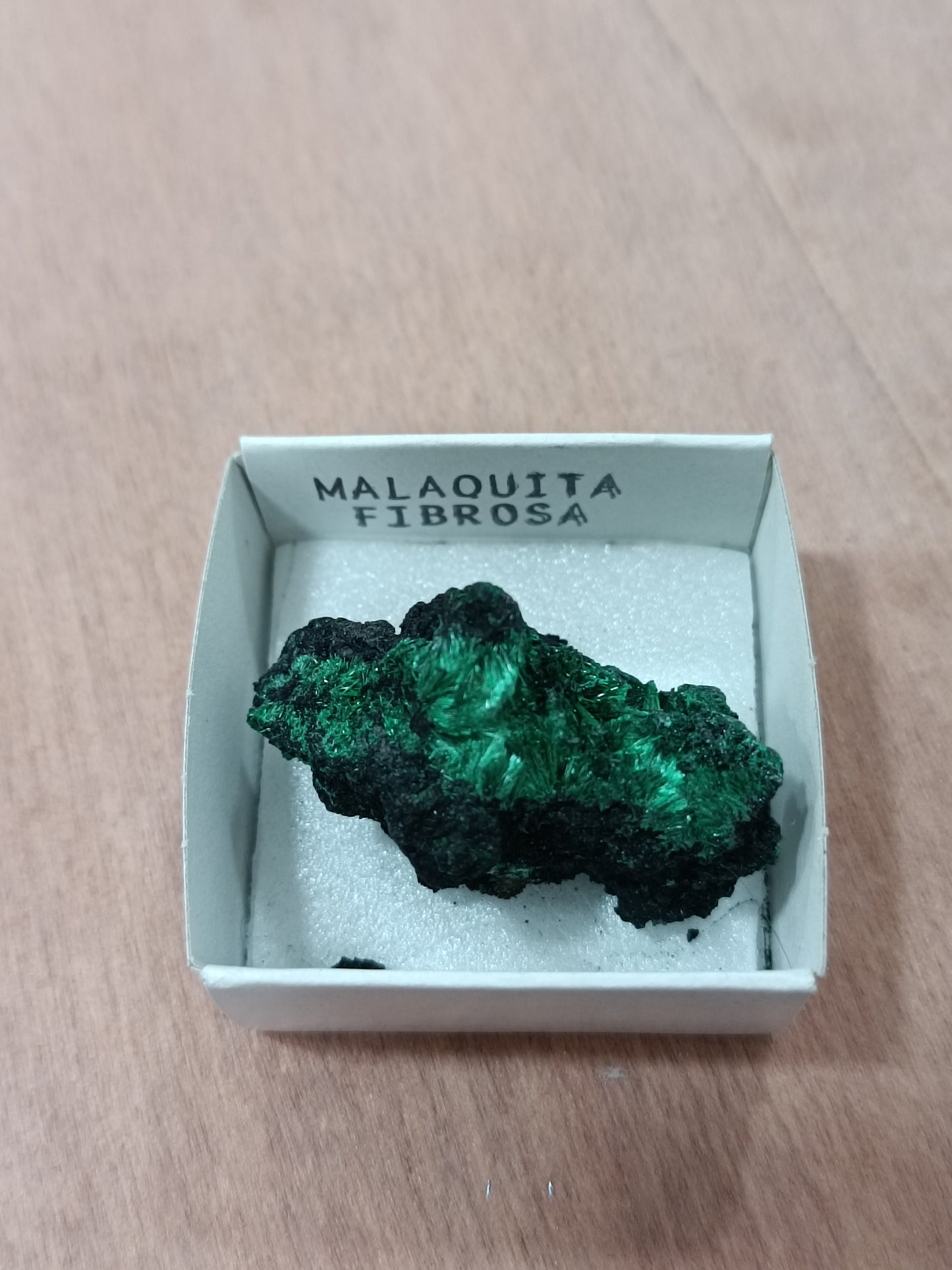 Mineral de colección Malaquita fibrosa