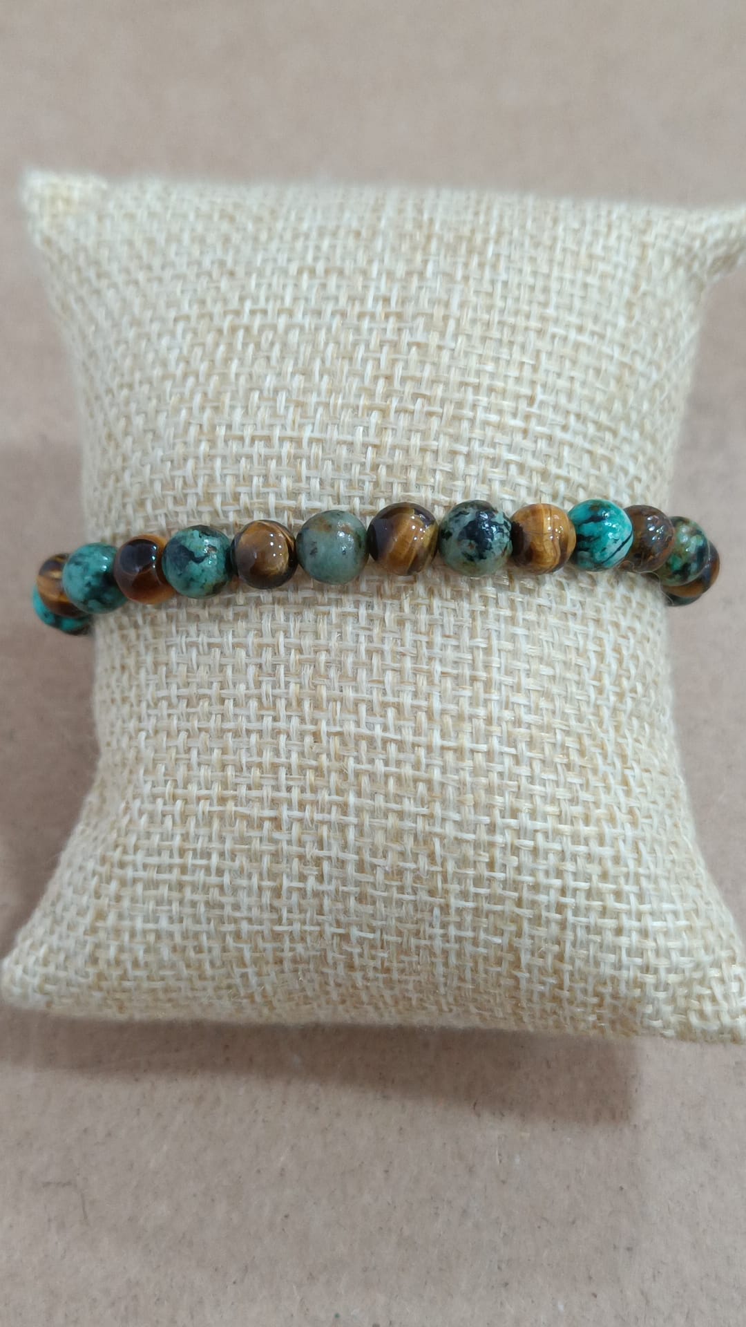 Pulsera elástica de mineral