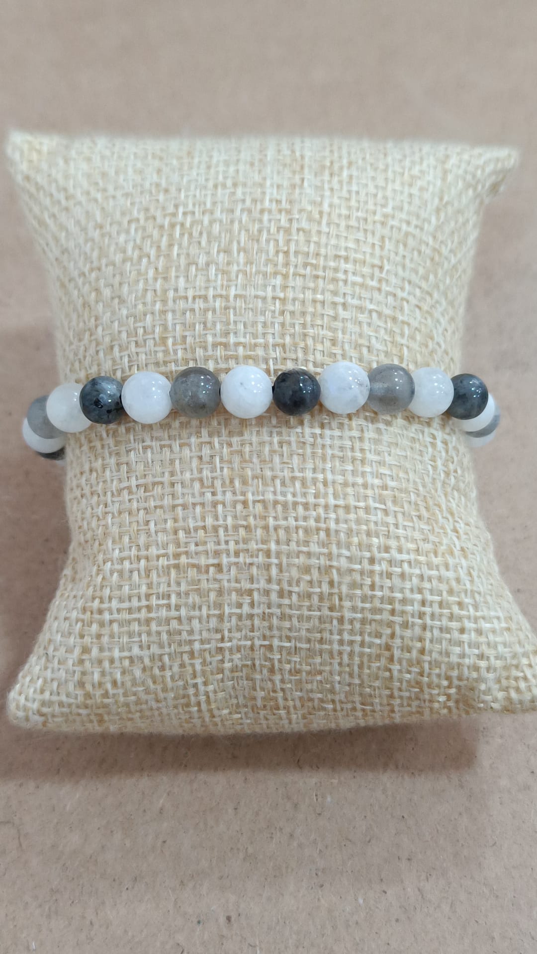 Pulsera elástica de mineral