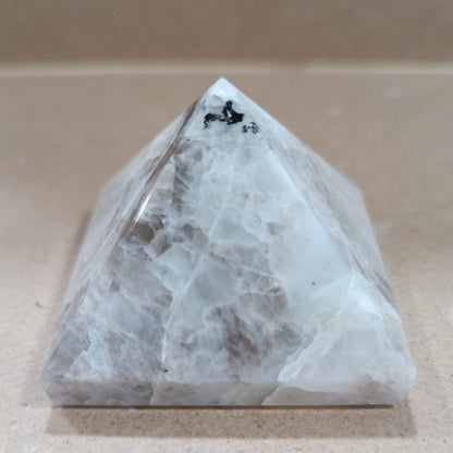 Pirámide de Piedra luna
