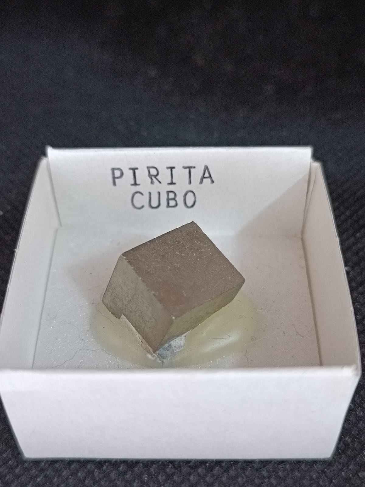 Mineral de colección Pirita cúbica