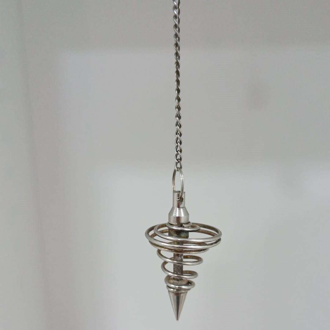 Péndulo de metal