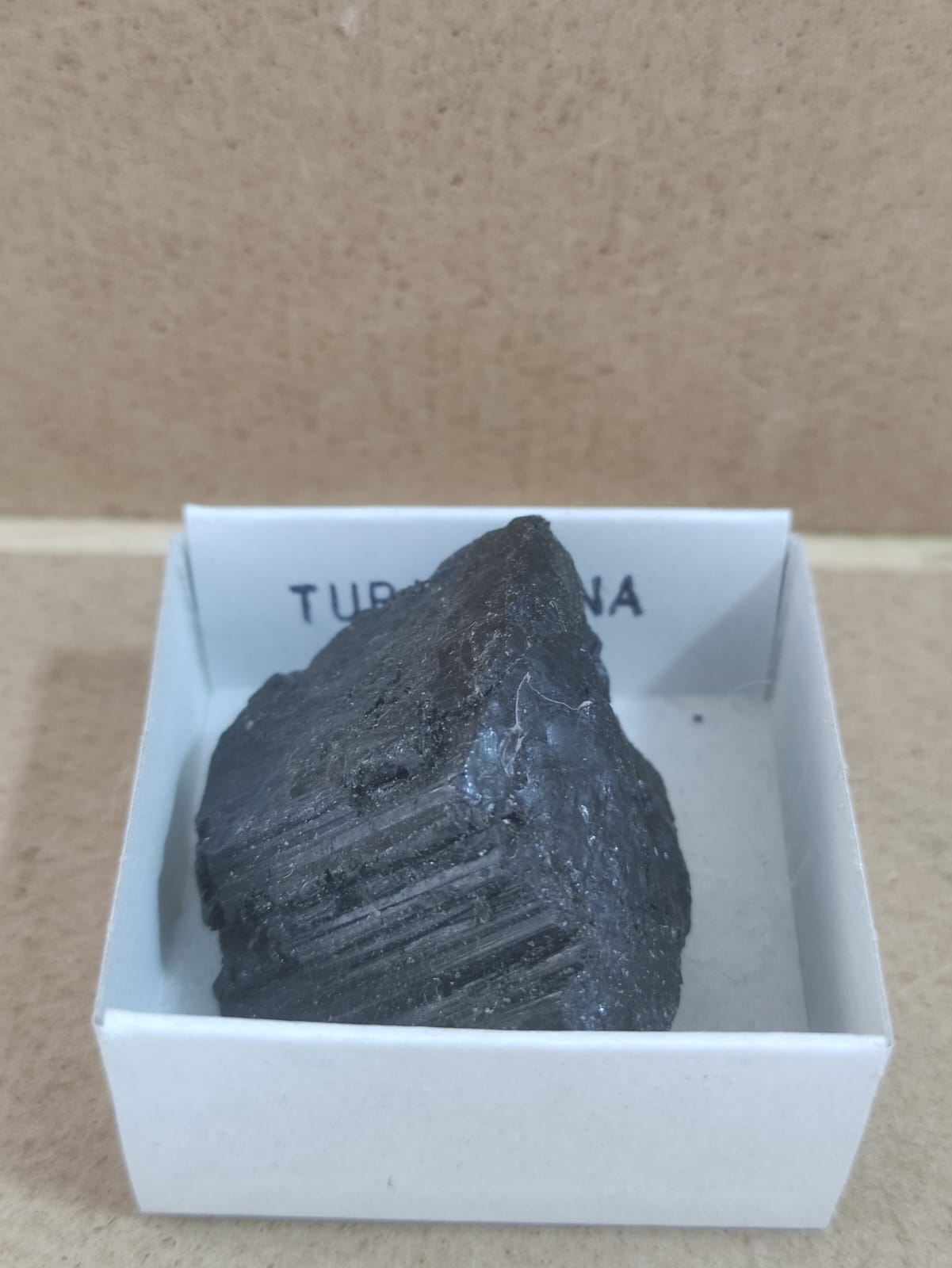 Mineral de colección Turmalina negra