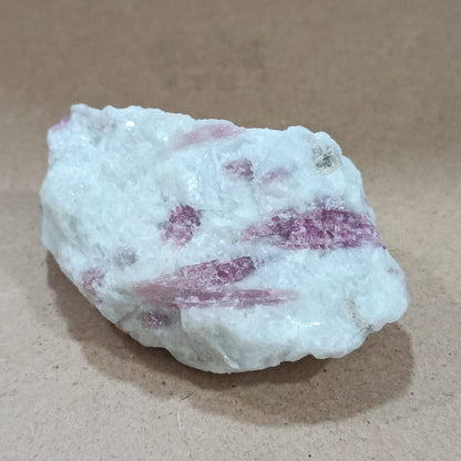 Masivo de Turmalina rosa