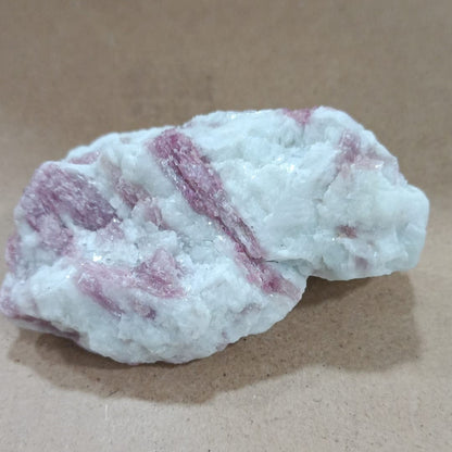Masivo de Turmalina rosa