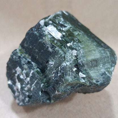 Masivo de Turmalina verde