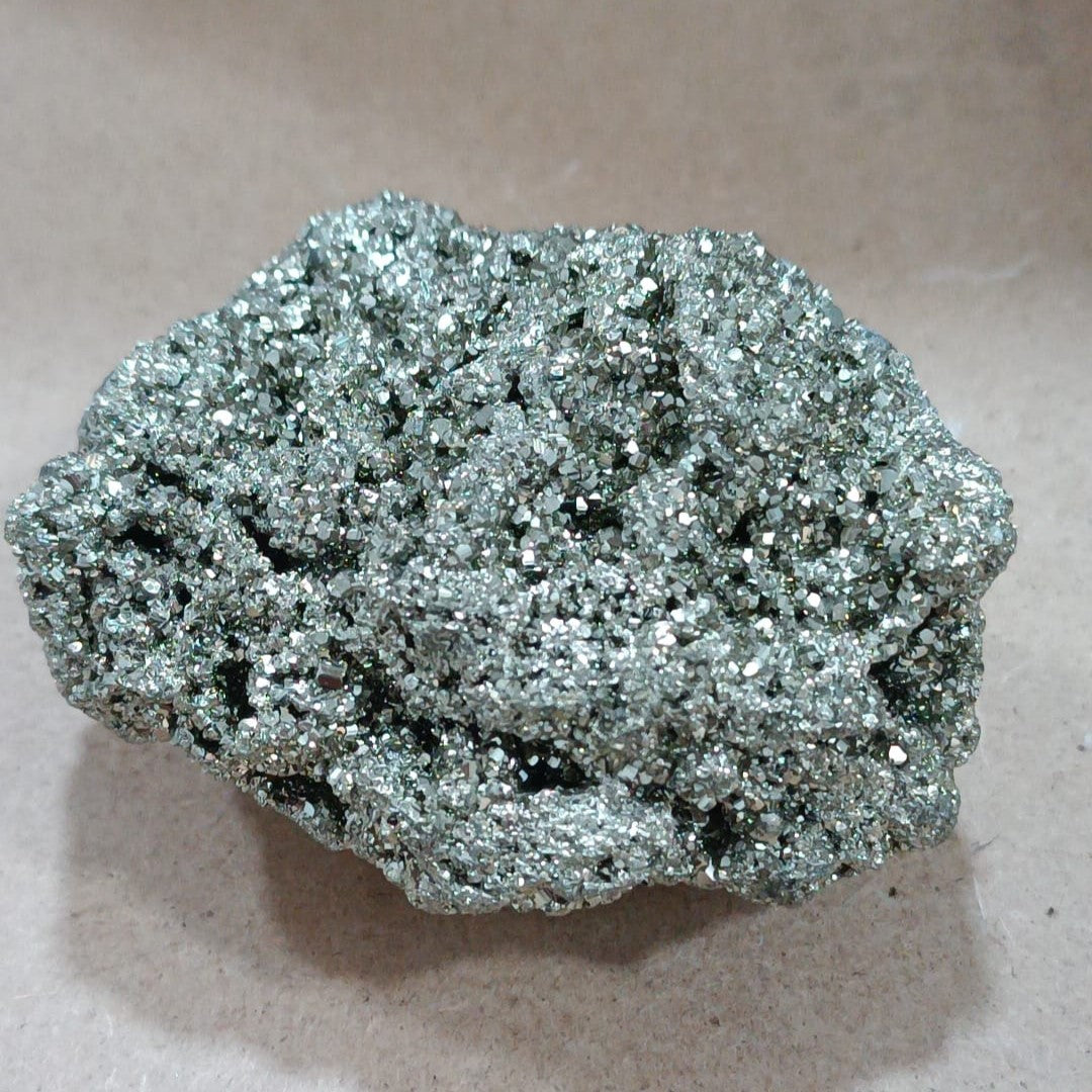 Masivo de Pirita chispa (Perú)